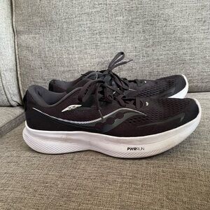 Saucony Ride Fifteen Power Run Black Mesh Upper Women’s 9.5 Running Shoes